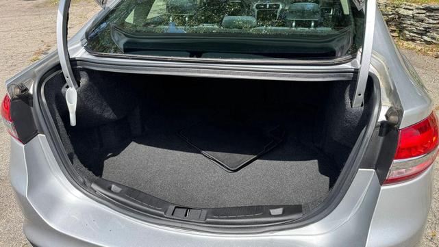 Photo of 2017 Ingot Silver Ford Fusion