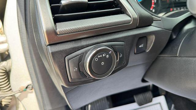 Photo of 2017 Ingot Silver Ford Fusion