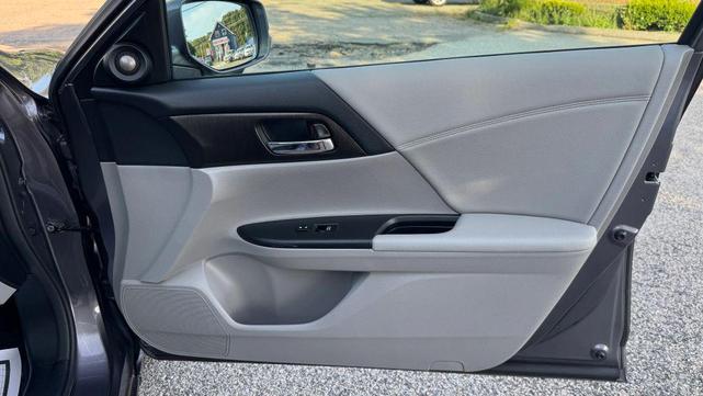 Photo of 2014 Modern Steel Metallic Honda Accord