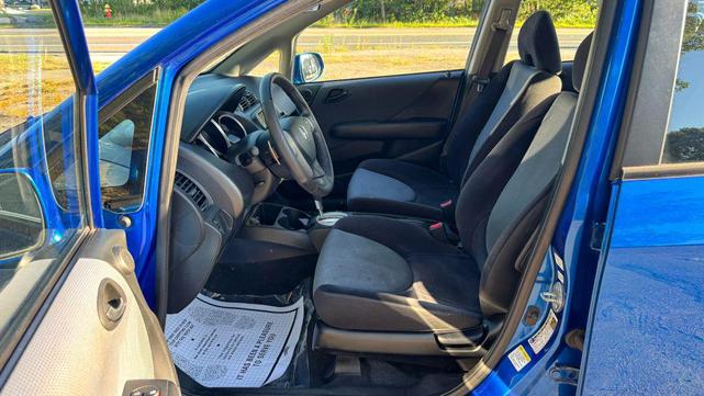 Photo of 2007 Vivid Blue Pearl Honda Fit