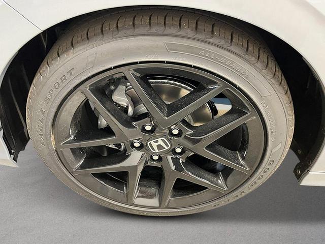 Photo of 2026 Urban Gray Pearl Honda Civic