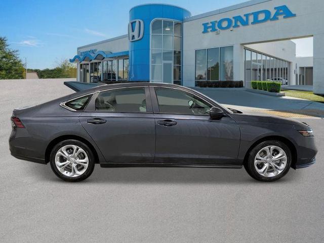 Photo of 2025 Meteorite Gray Metallic Honda Accord