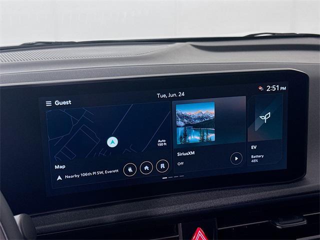 Photo of 2025 Glacier White Pearl Kia EV6