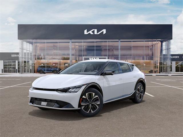 Photo of 2024 Snow White Pearl Kia EV6