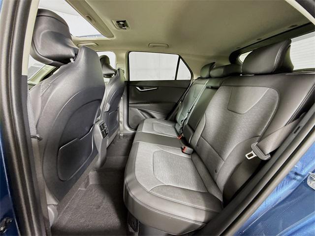 Photo of 2025 Mineral Blue Kia Niro