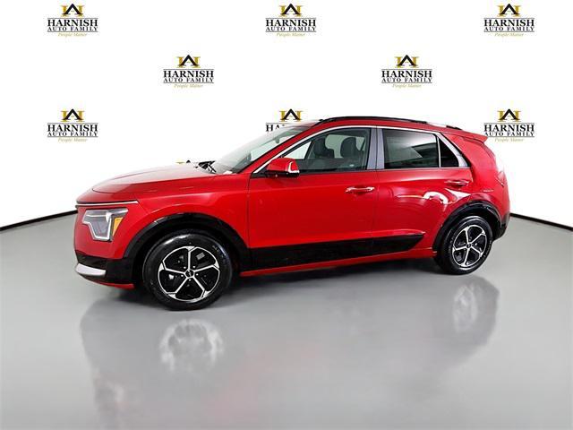 Photo of 2025 Runway Red Kia Niro
