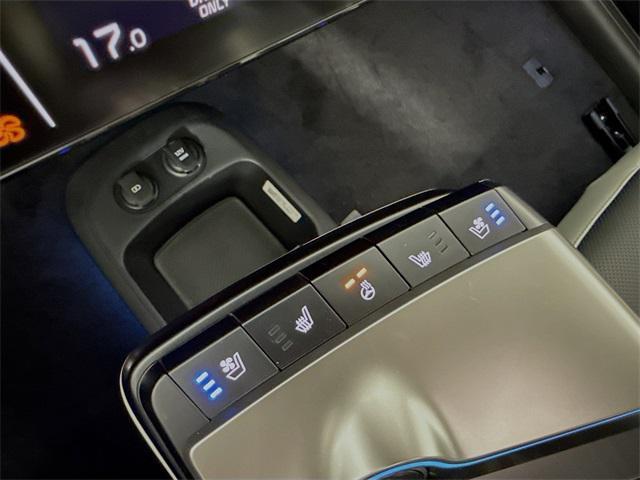 Photo of 2025 Wolf Gray Kia EV6