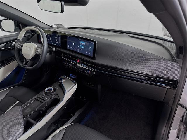 Photo of 2025 Wolf Gray Kia EV6