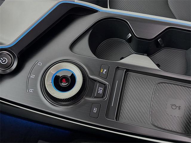 Photo of 2025 Wolf Gray Kia EV6