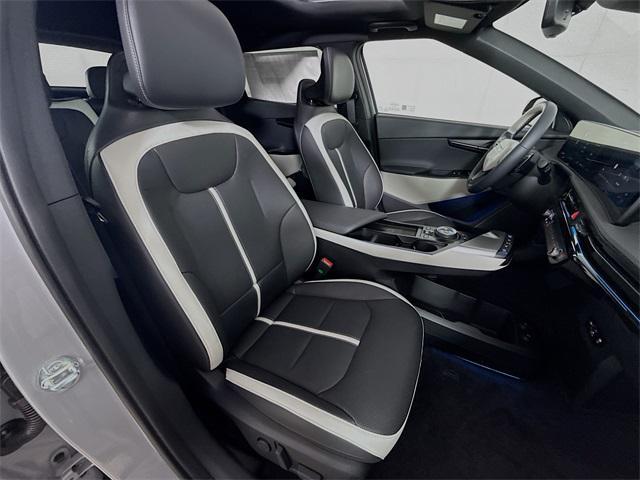 Photo of 2025 Wolf Gray Kia EV6