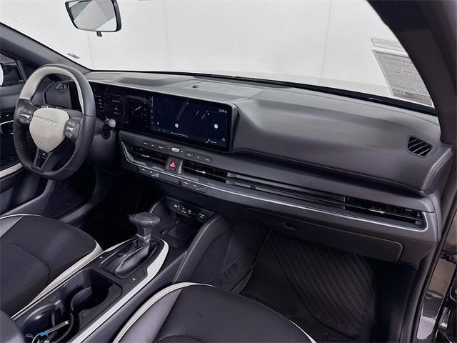 Photo of 2025 Interstellar Gray Kia K4