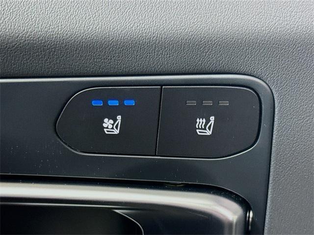 Photo of 2025 Interstellar Gray Kia K4