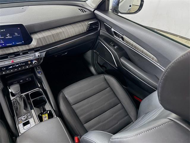 Photo of 2023 Midnight Lake Blue Kia Telluride