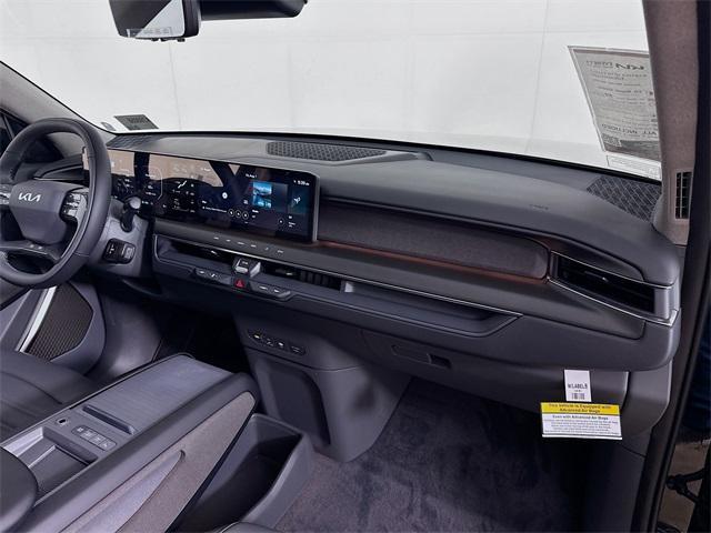 Photo of 2026 Ebony Black Kia EV9