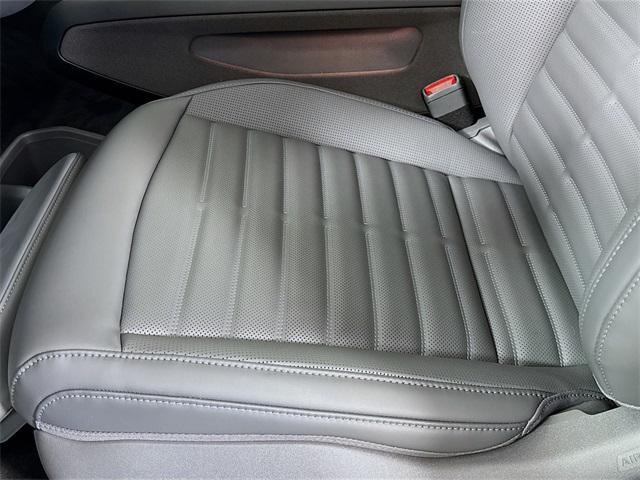 Photo of 2026 Ebony Black Kia EV9