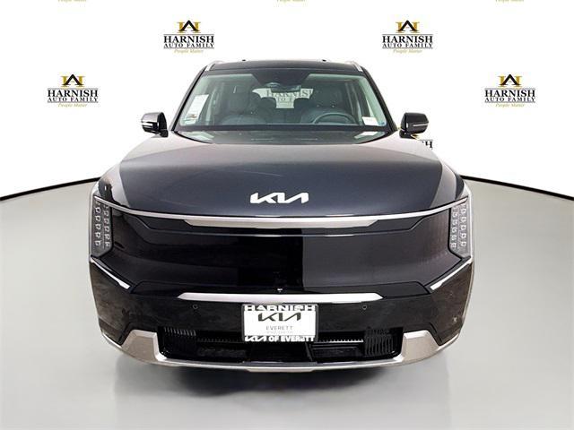 Photo of 2026 Ebony Black Kia EV9