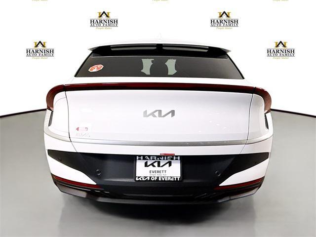 Photo of 2025 Glacier White Pearl Kia EV6