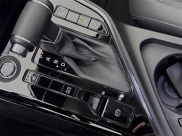 Photo of 2024 Steel Gray Kia Niro