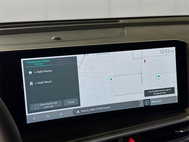 Photo of 2025 Silky Silver Kia Sorento Hybrid