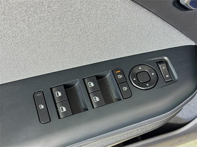 Photo of 2025 Deep Sea Blue Kia K4