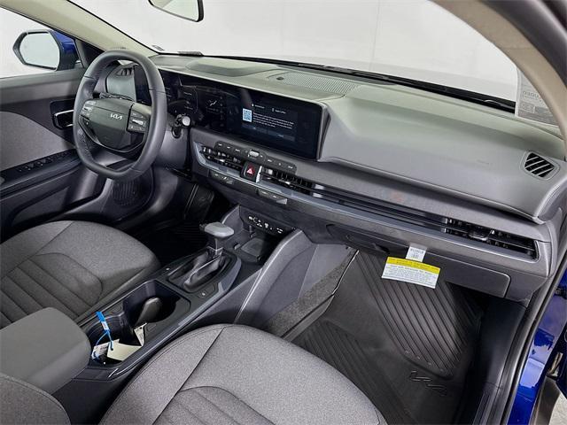 Photo of 2025 Deep Sea Blue Kia K4