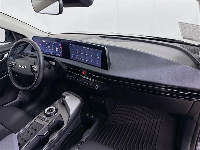Photo of 2024 Gravity Blue Kia EV6