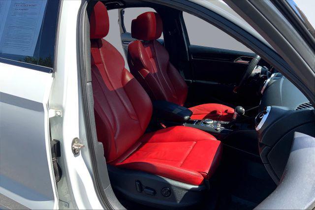 Photo of 2019 Glacier White Metallic Audi S3
