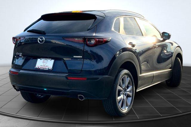 Photo of 2022 Deep Crystal Blue Mica Mazda CX-30