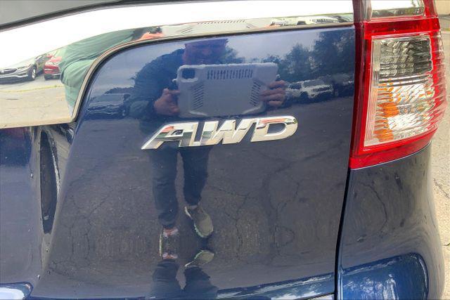 Photo of 2016 Obsidian Blue Pearl Honda CR-V