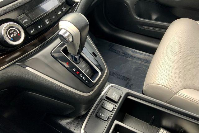 Photo of 2016 Obsidian Blue Pearl Honda CR-V