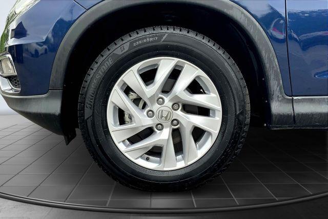 Photo of 2016 Obsidian Blue Pearl Honda CR-V