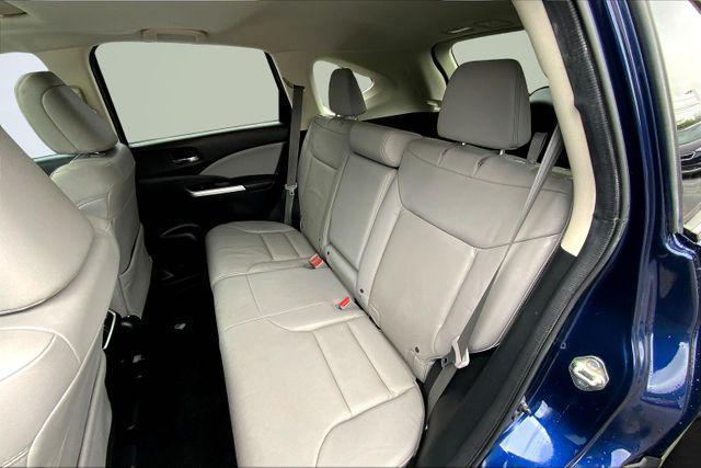 Photo of 2016 Obsidian Blue Pearl Honda CR-V
