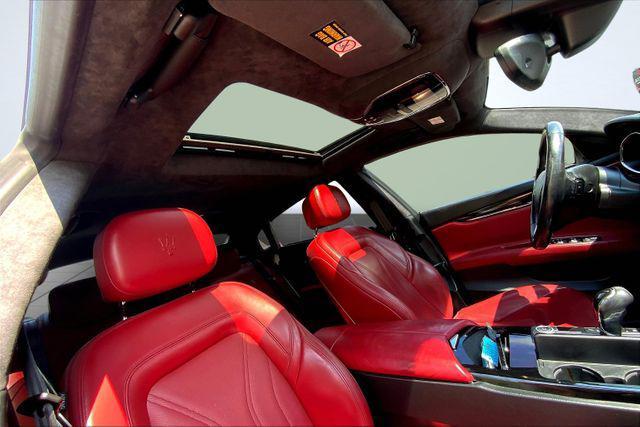 Photo of 2017 Bianco Maserati Quattroporte