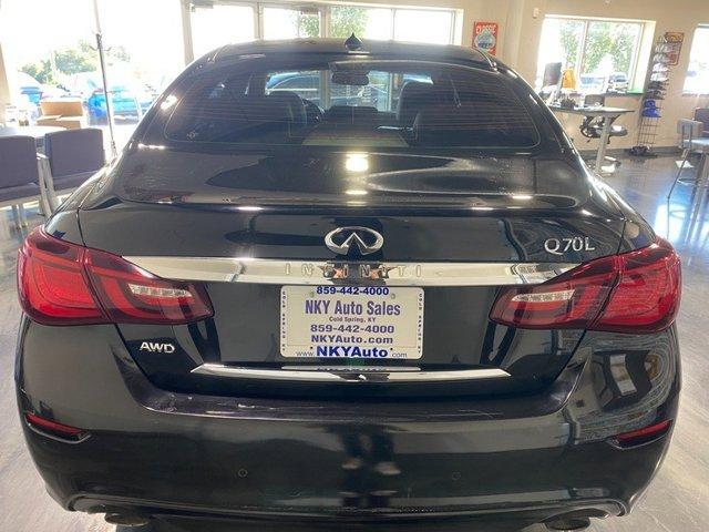 Photo of 2015 Black Obsidian INFINITI Q70L