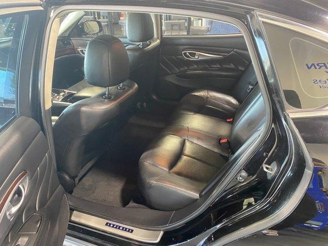 Photo of 2015 Black Obsidian INFINITI Q70L