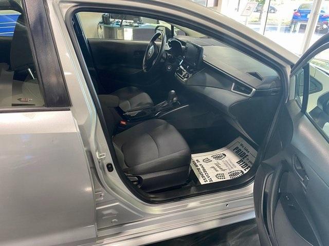 Photo of 2022 Silver Toyota Corolla