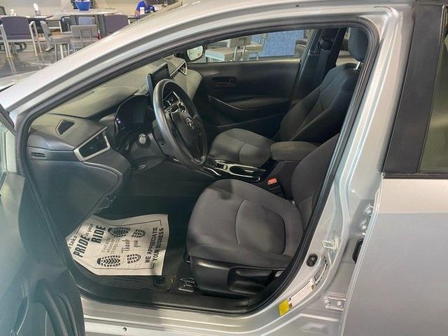 Photo of 2022 Silver Toyota Corolla