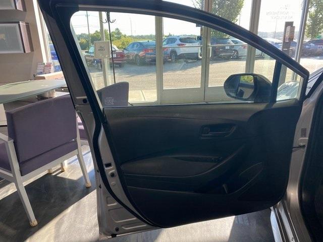 Photo of 2022 Silver Toyota Corolla
