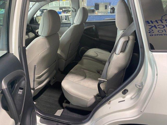 Photo of 2012 White Toyota RAV4