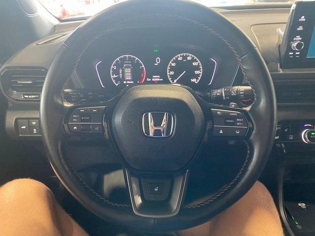Photo of 2024 White Honda Pilot