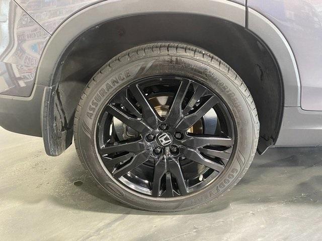 Photo of 2021 Gray Honda Passport