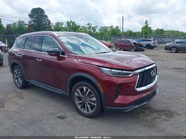 Photo of 2022 Deep Bordeaux INFINITI QX60