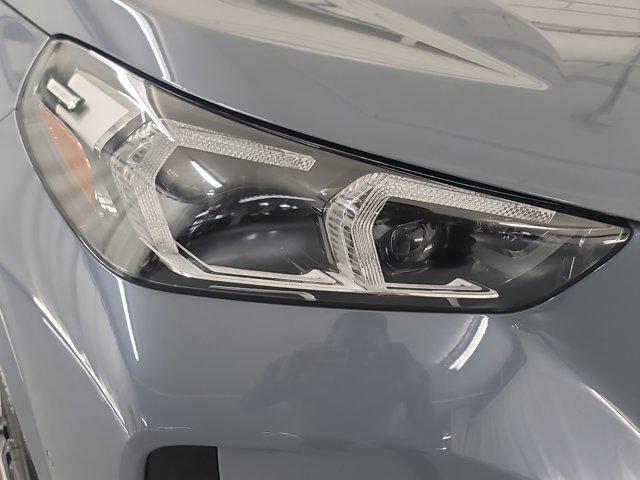 Photo of 2023 Storm Bay Metallic BMW X1