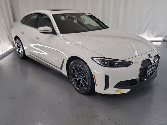 Photo of 2022 Alpine White BMW i4 Gran Coupe