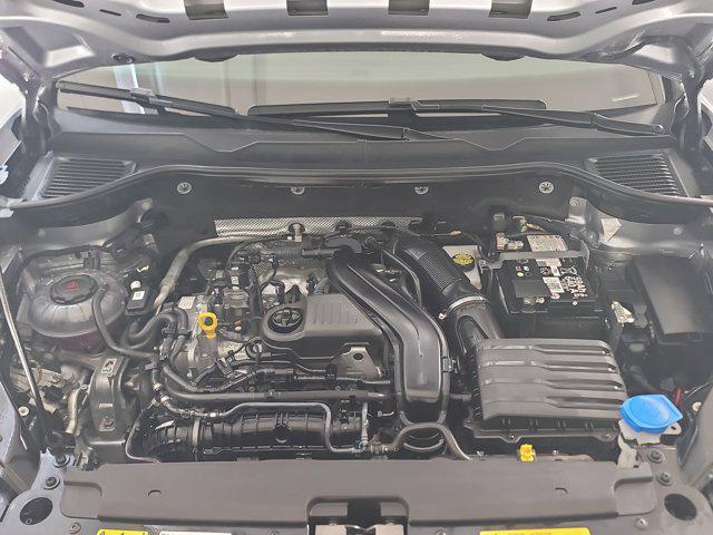 Photo of 2024 Pyrite Silver Metallic Volkswagen Taos