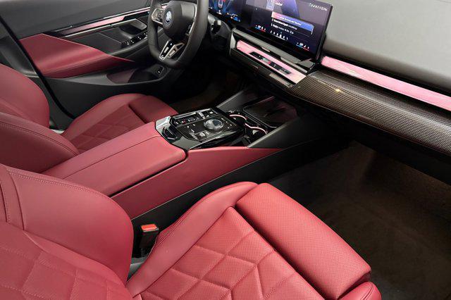 Photo of 2026 Brooklyn Grey Metallic BMW 550e