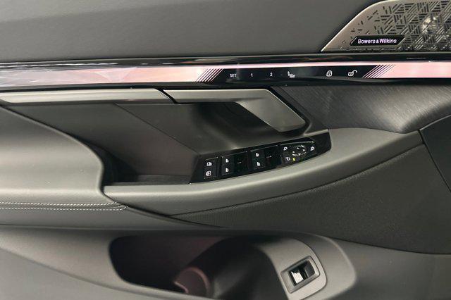 Photo of 2026 Brooklyn Grey Metallic BMW 550e