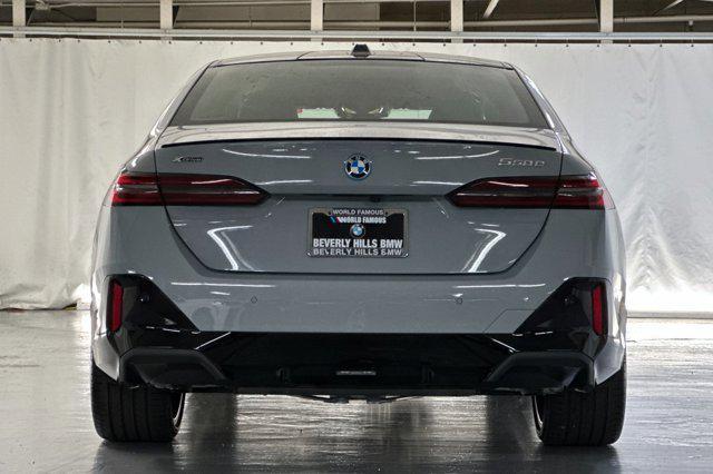 Photo of 2026 Brooklyn Grey Metallic BMW 550e