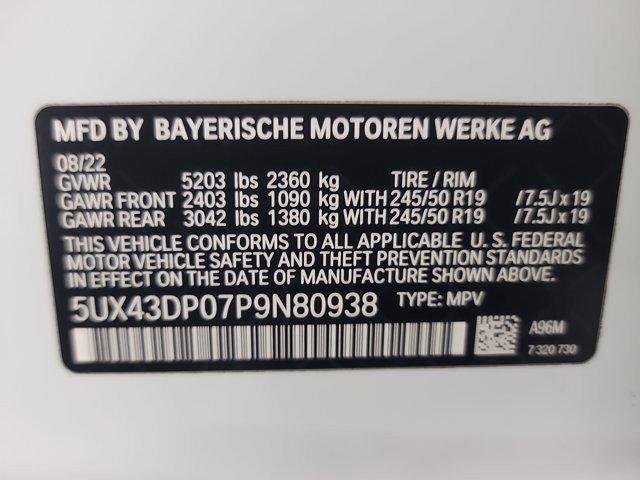 Photo of 2023 Mineral White Metallic BMW X3