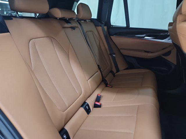 Photo of 2022 Black Sapphire Metallic BMW X3